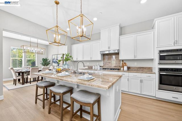 4433 4433 Cherico Ln, Dublin, CA 94568