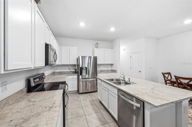 369 MANGROVE SHADE CIRCLE, Apollo Beach, FL 33572