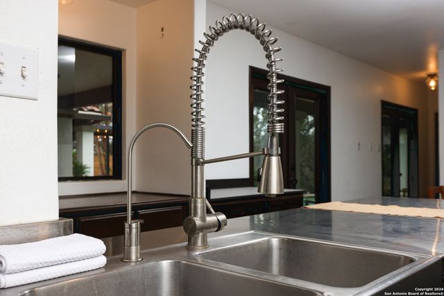 13731 Hunters Moss, San Antonio, TX 78230