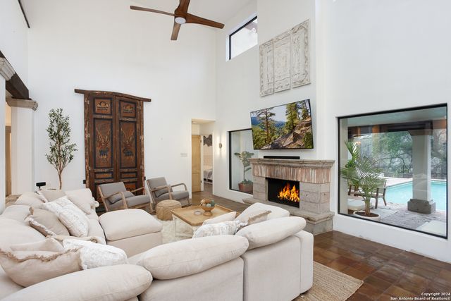 13731 Hunters Moss, San Antonio, TX 78230