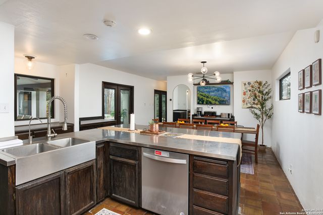 13731 Hunters Moss, San Antonio, TX 78230