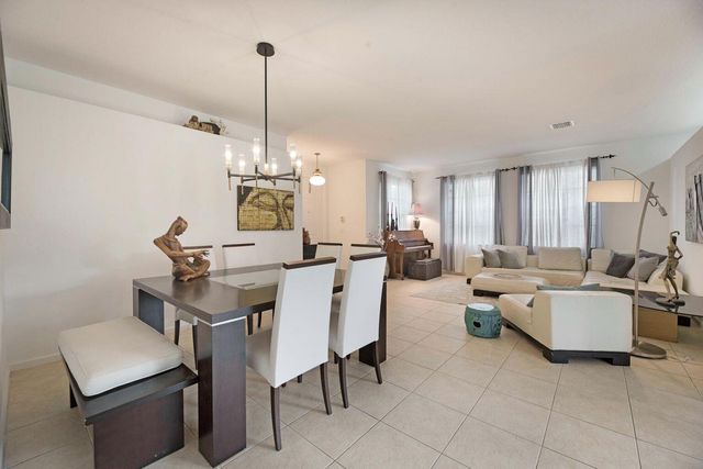 9061 DUPONT Place, Wellington, FL 33414