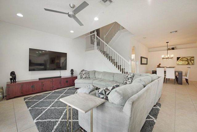 9061 DUPONT Place, Wellington, FL 33414