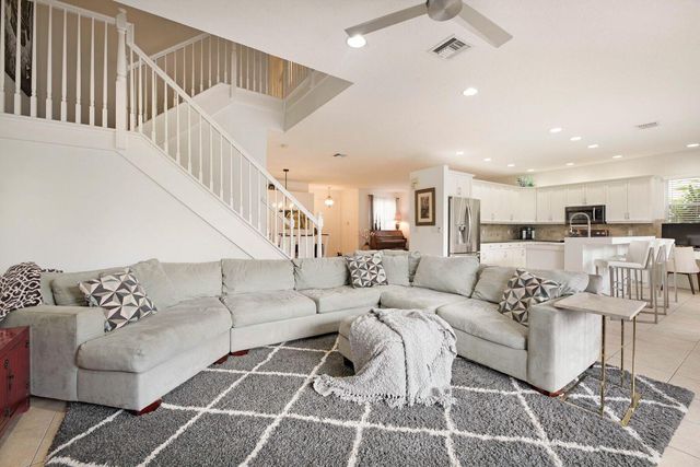 9061 DUPONT Place, Wellington, FL 33414