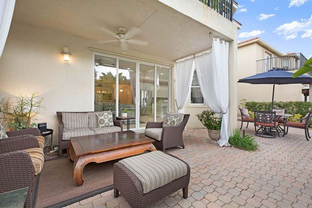 9061 DUPONT Place, Wellington, FL 33414