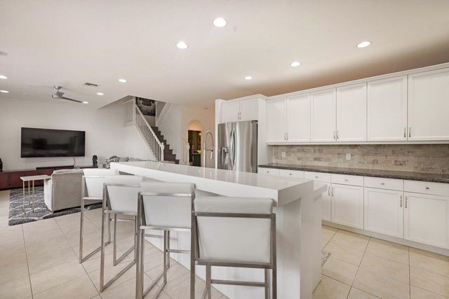 9061 DUPONT Place, Wellington, FL 33414