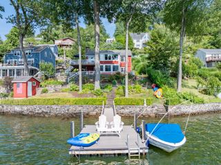 36 Waterview Drive, Danbury, CT 06811