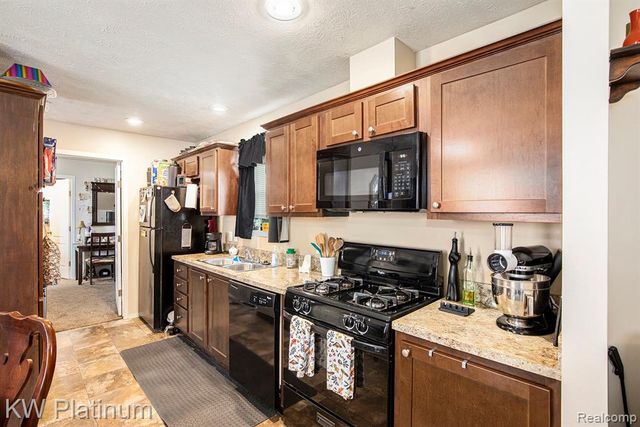 57911 Lancaster Road, Washington, MI 48094