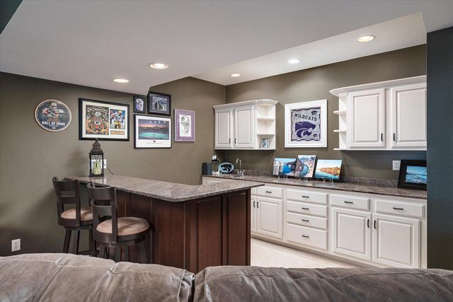 2529 Baumgartner DRIVE, La Crosse, WI 54603