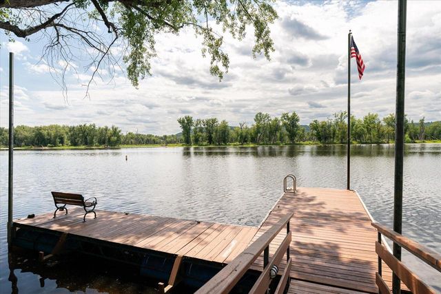 2529 Baumgartner DRIVE, La Crosse, WI 54603