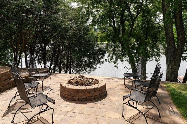 2529 Baumgartner DRIVE, La Crosse, WI 54603