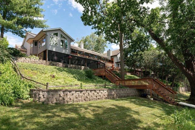 2529 Baumgartner DRIVE, La Crosse, WI 54603