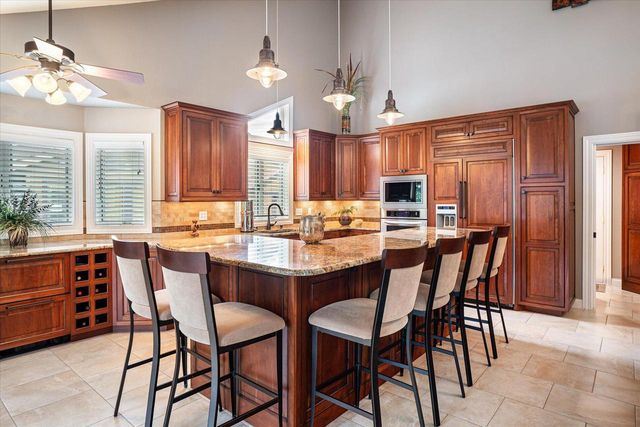 2529 Baumgartner DRIVE, La Crosse, WI 54603