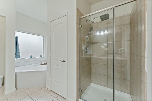 2016 Borthwick Lane, Conroe, TX 77301