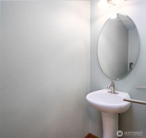 139 S 47th Street, Mount Vernon, WA 98274