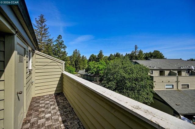 500 Suntree Ln 513, Pleasant Hill, CA 94523