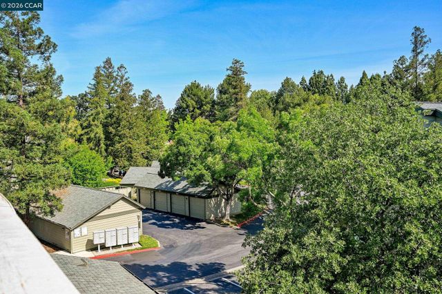 500 Suntree Ln 513, Pleasant Hill, CA 94523