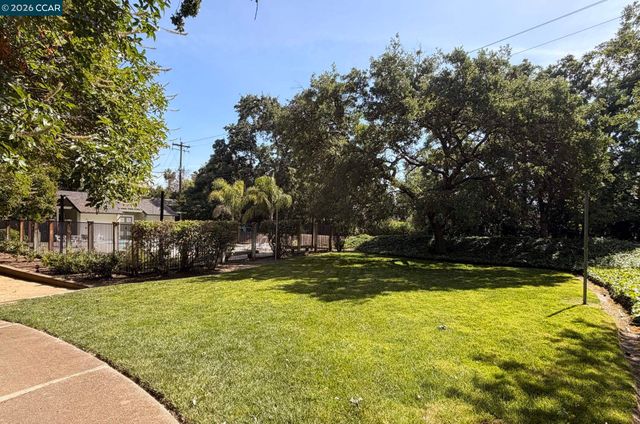 500 Suntree Ln 513, Pleasant Hill, CA 94523
