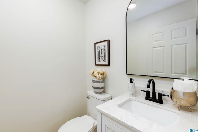 931 LAKEVIEW ESTATES DRIVE, Hueytown, AL 35023