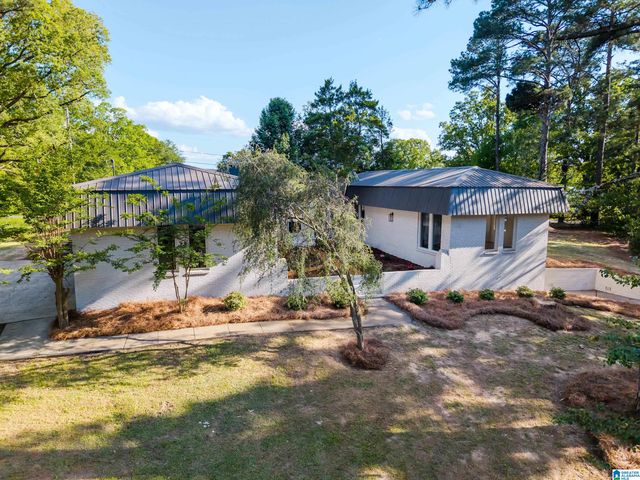 931 LAKEVIEW ESTATES DRIVE, Hueytown, AL 35023