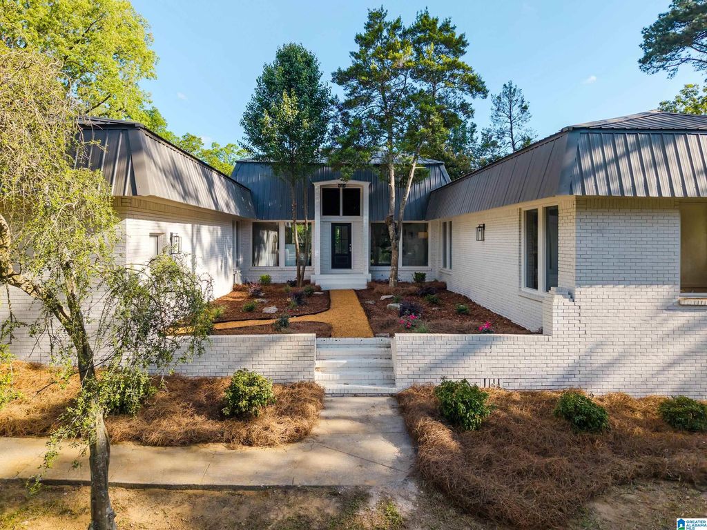 931 LAKEVIEW ESTATES DRIVE, Hueytown, AL 35023