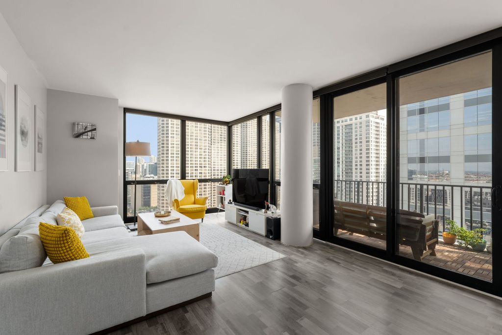 210 S Desplaines Street 1901, Chicago, IL 60661 — photo 3