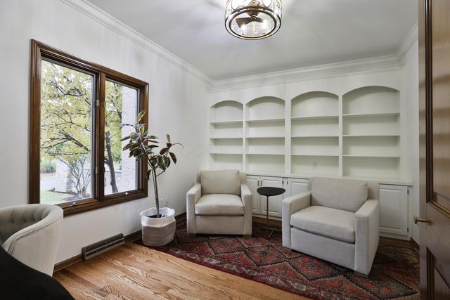 128 Green Springs Drive, Columbus, OH 43235