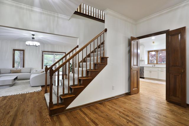 128 Green Springs Drive, Columbus, OH 43235