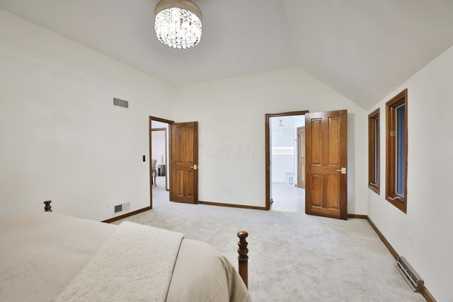 128 Green Springs Drive, Columbus, OH 43235