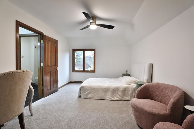 128 Green Springs Drive, Columbus, OH 43235