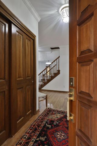 128 Green Springs Drive, Columbus, OH 43235