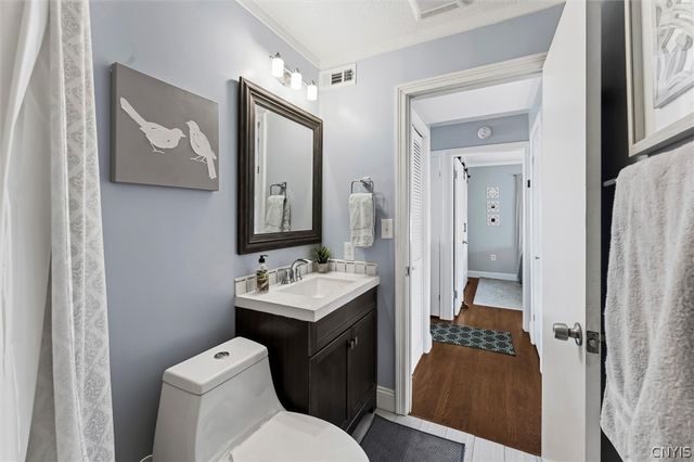 37 Hazelhurst Avenue, Owasco, NY 13021