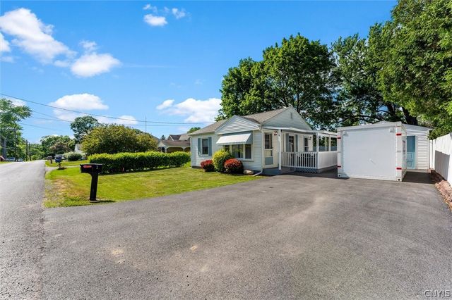 37 Hazelhurst Avenue, Owasco, NY 13021
