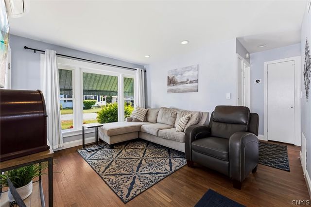 37 Hazelhurst Avenue, Owasco, NY 13021