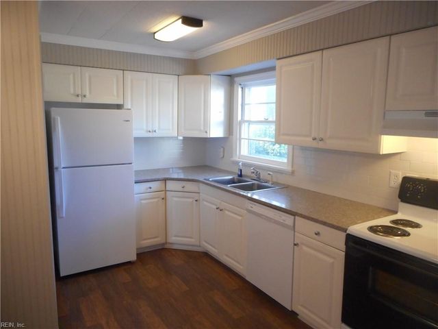 1208 Montague St ST, Norfolk, VA 23518