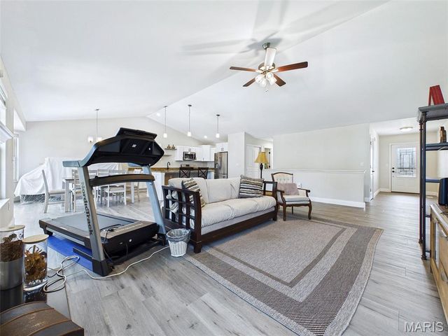 309 Maldon Way, Shiloh, IL 62221