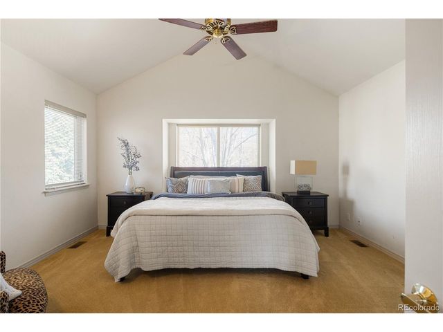 925 Hover Ridge Cir, Longmont, CO 80501