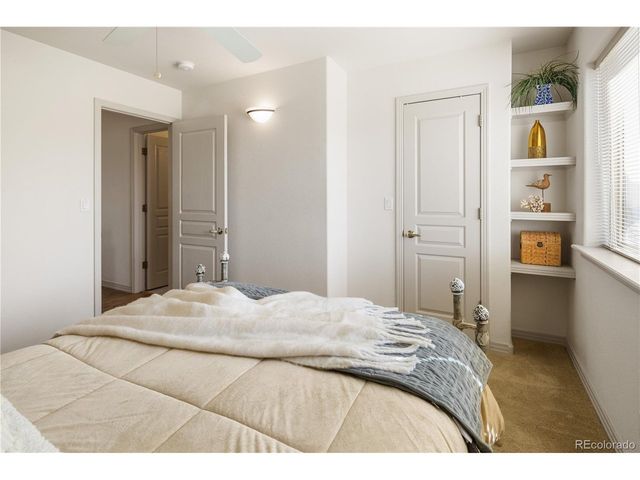 925 Hover Ridge Cir, Longmont, CO 80501