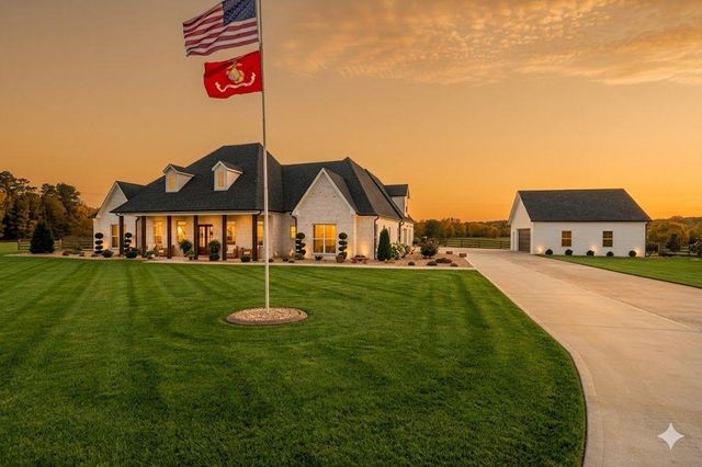 29 Ravenfield Road, Taylorsville, GA 30178