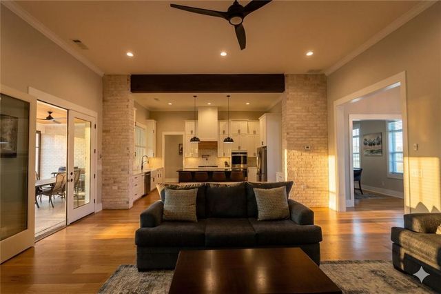 29 Ravenfield Road, Taylorsville, GA 30178