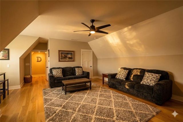 29 Ravenfield Road, Taylorsville, GA 30178