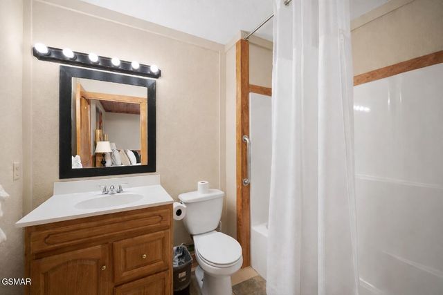 225 Maranatha Way, Cosby, TN 37722