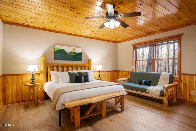 225 Maranatha Way, Cosby, TN 37722