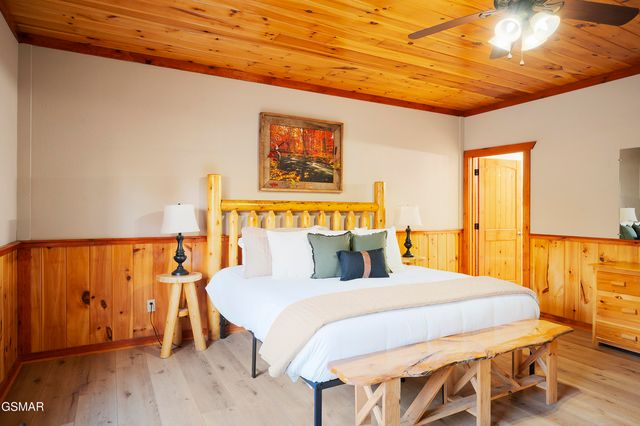 225 Maranatha Way, Cosby, TN 37722