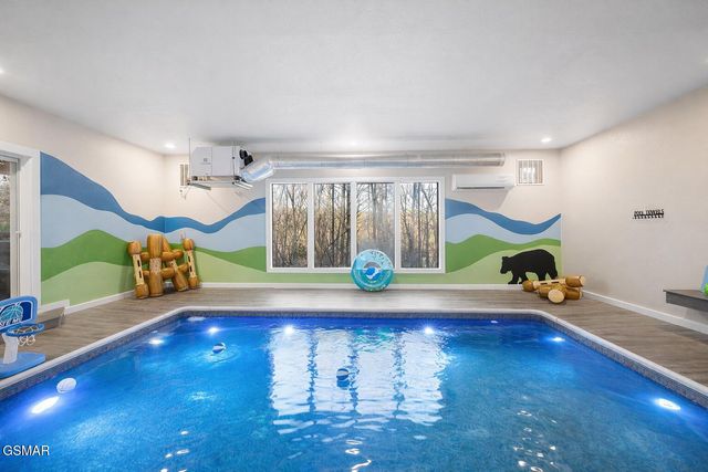 225 Maranatha Way, Cosby, TN 37722