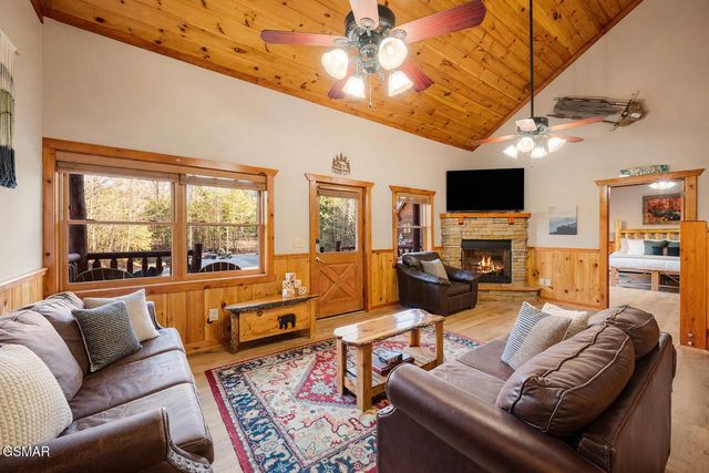 225 Maranatha Way, Cosby, TN 37722