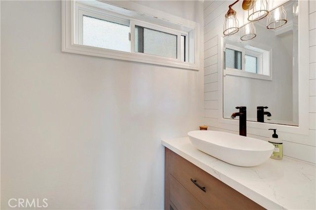 1219 Delaware Street, Huntington Beach, CA 92648