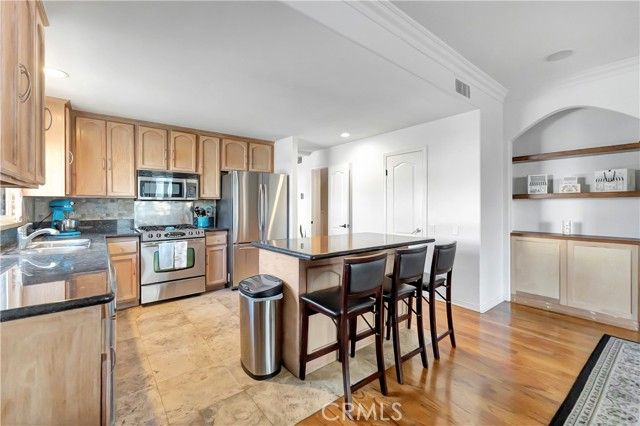 1219 Delaware Street, Huntington Beach, CA 92648