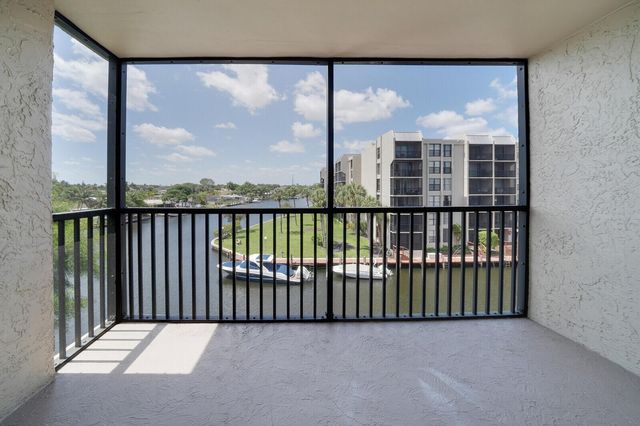 8 Royal Palm Way 401, Boca Raton, FL 33432