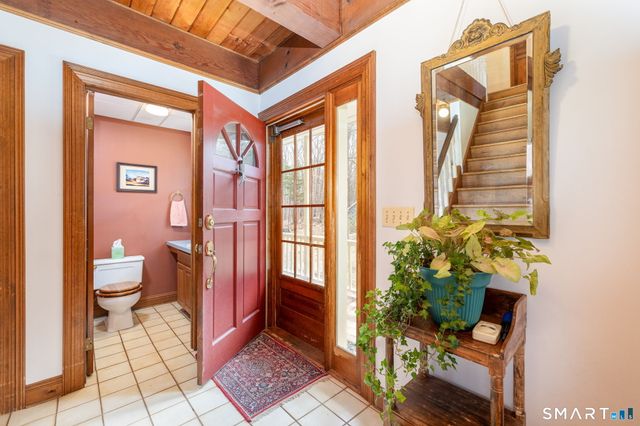 685 Norwich Avenue, Colchester, CT 06415